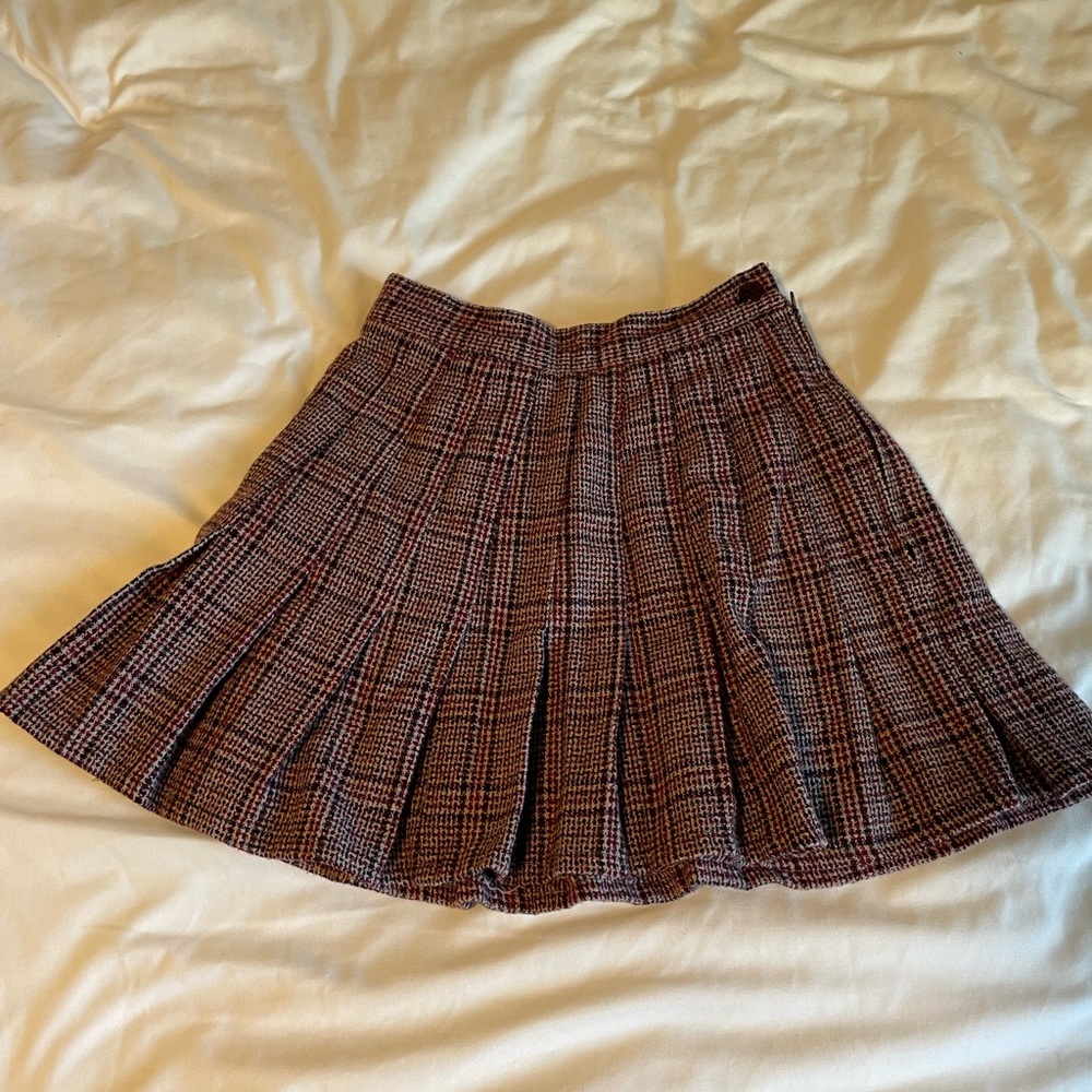 Plaid pleated skirt